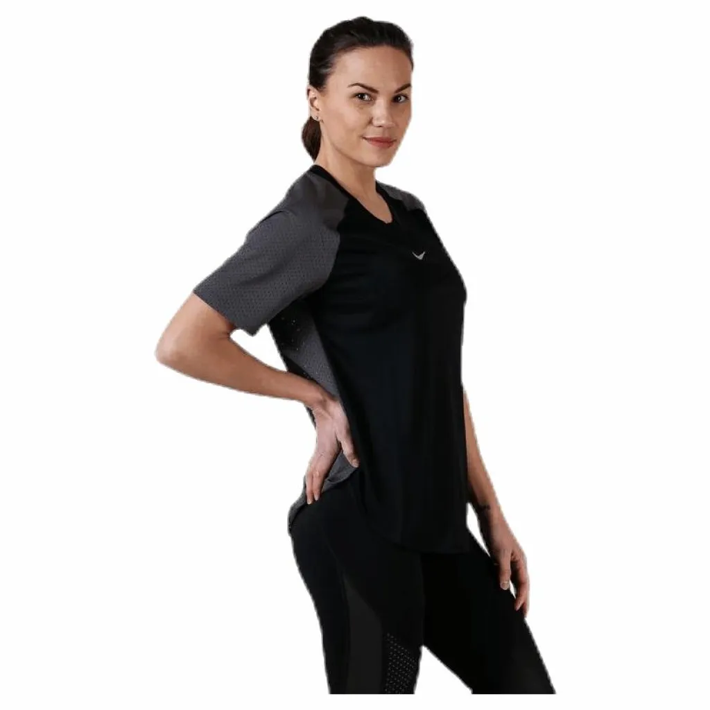 Nike City Sleek Top SS Cool Black/Grey* T-Shirts|Löpning