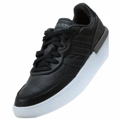 adidas Clubcourt Shoes Core Black / Core Black / Carbon* Racketsporter