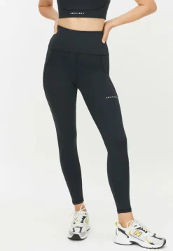 Röhnisch Flattering Curved High Waist T Black* Löpning|Träning