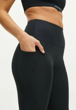 Röhnisch Flattering Curved High Waist T Black* Löpning|Träning