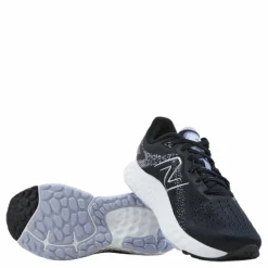 New Balance Fresh Foam Evoz V2 Black/white (048)* Löpning|Löparskor