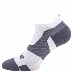 2XU Vectr LightCushion NoShow Sock White/Grey* Strumpor|Strumpor